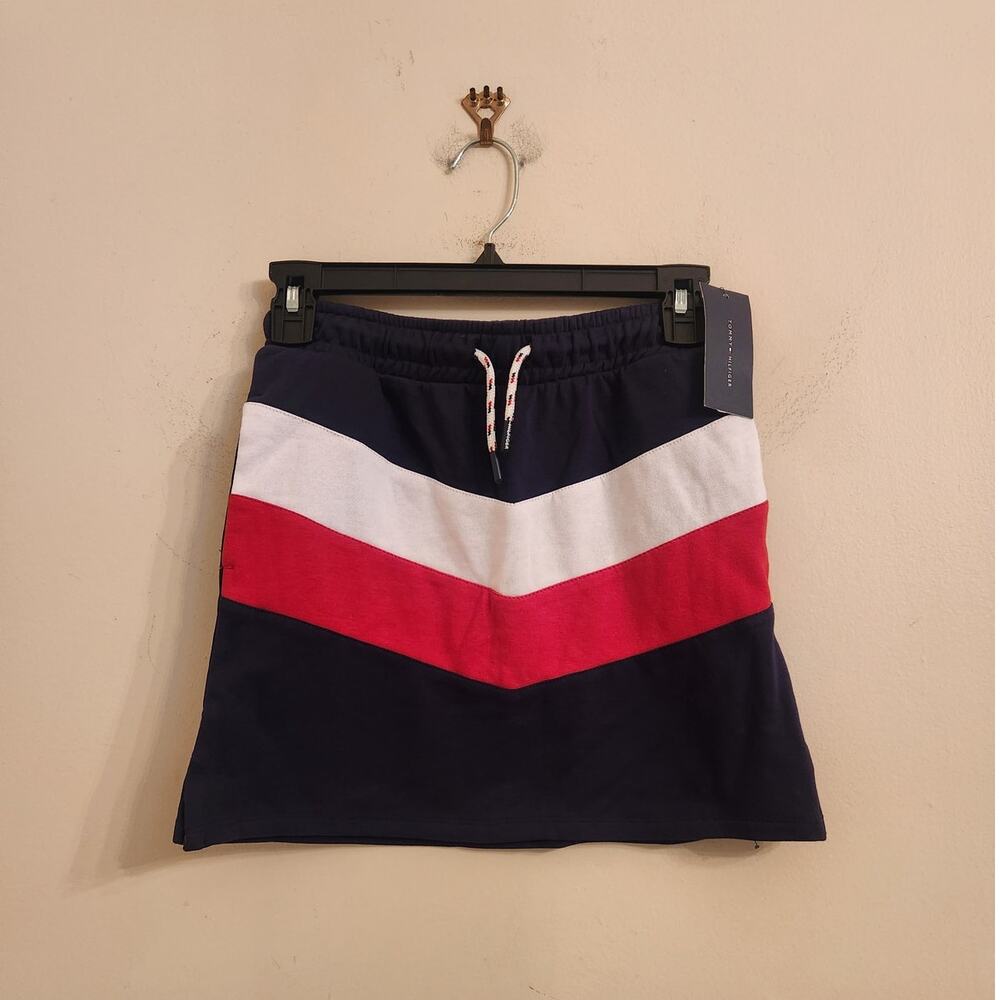NWT Girls Tommy Hilfiger Sweat Skirt Re White Blue M 8/10